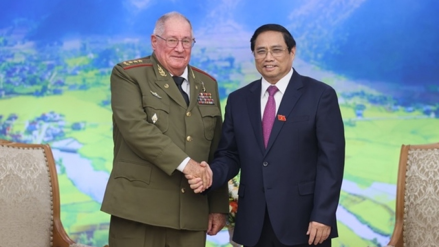 Thủ tướng Phạm Minh Chính tiếp Bộ trưởng Bộ Các Lực lượng vũ trang cách mạng Cuba