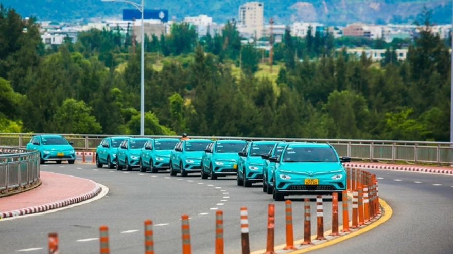 GSM launches green taxi service in Da Nang