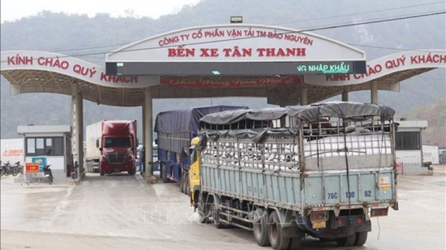 Greater efforts needed to open up new opportunities in Vietnam-China trade