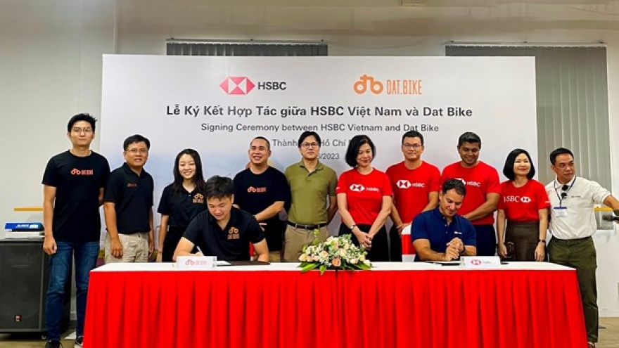HSBC Vietnam helps Vietnamese e-vehicle start-up access foreign investment