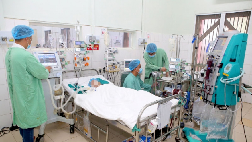 Cứu sống bệnh nhân sốc tim, rung thất sau 6 ngày chạy VA-ECMO