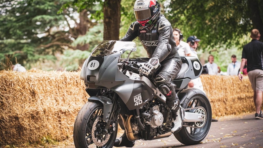 Yamaha trình làng nguyên mẫu XSR900 DB40 tại triển lãm Goodwood