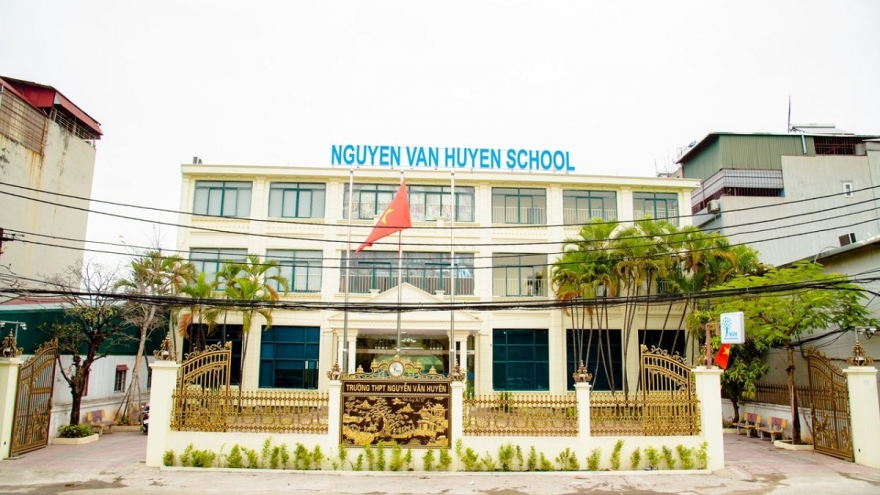 Trường THPT Nguyễn Văn Huyên, Hà Nội thông báo tuyển sinh lớp 10 đợt 2
