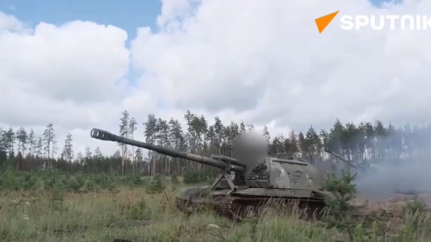 Cận cảnh pháo binh Nga khai hỏa phá hủy lựu pháo Krab của Ukraine
