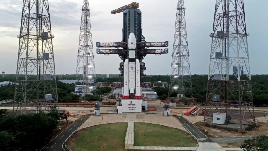 Ấn Độ phóng thành công tàu Chandrayaan-3 với tham vọng hạ cánh Mặt trăng