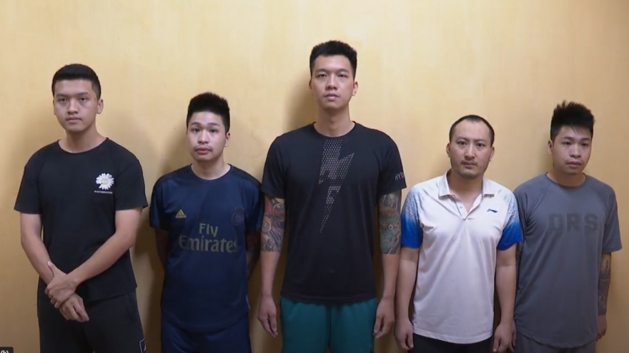 Triệt phá đường dây cá độ bóng đá ở Hà Nội, bắt giữ 5 đối tượng