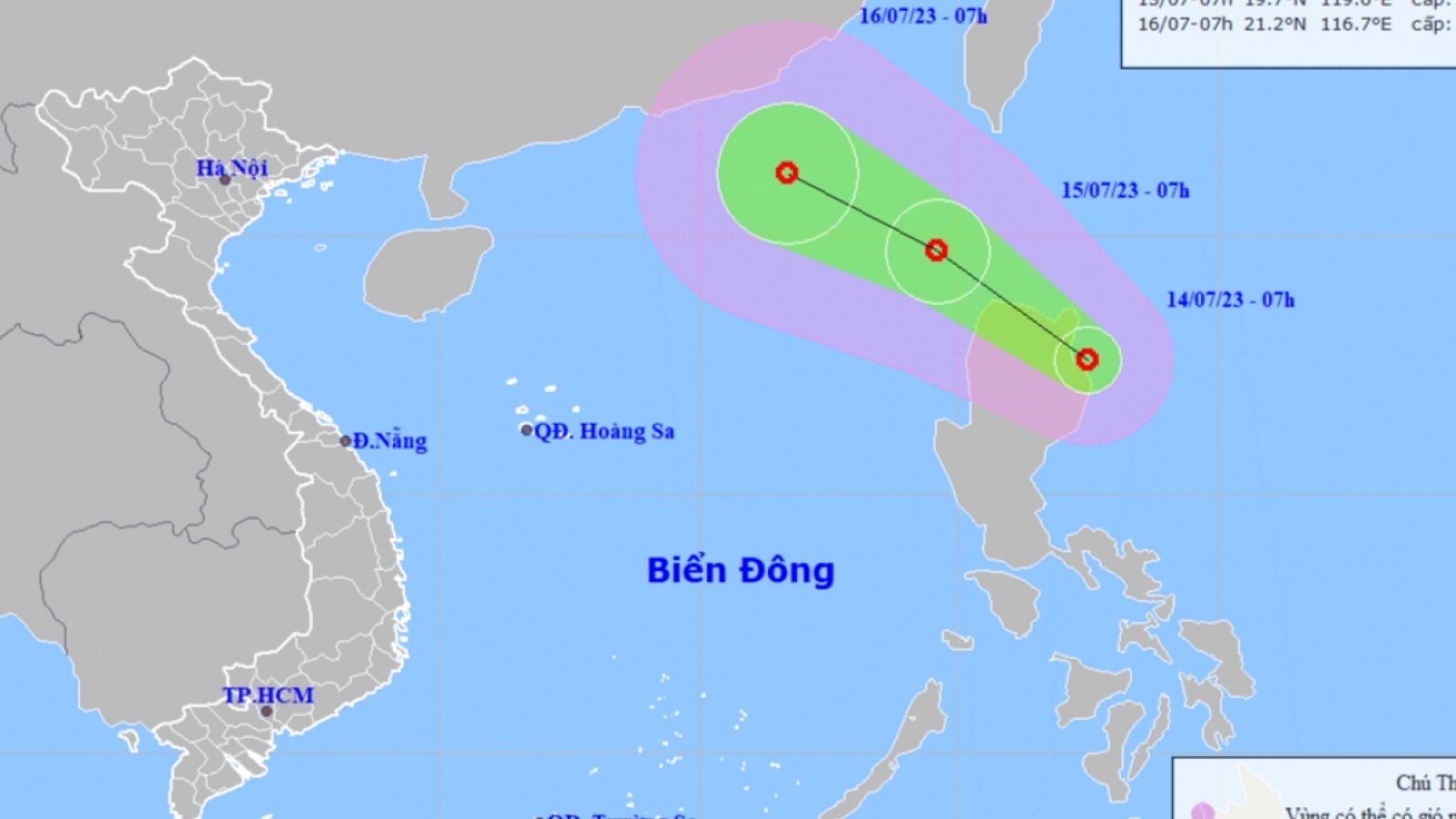 Tropical depression heads towards East Sea, gains strength