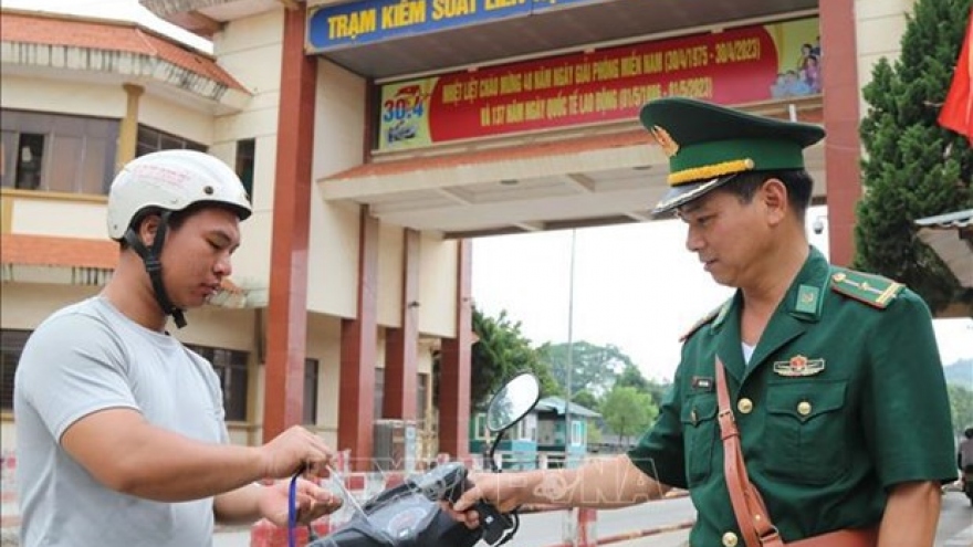 QR codes used to manage people traversing Chi Ma border gate