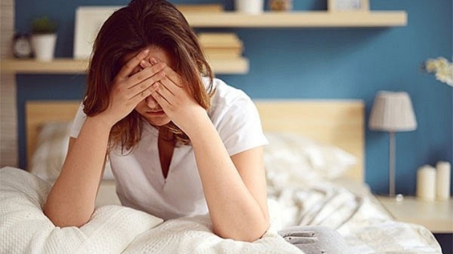 Dấu hiệu cho thấy nồng độ estrogen của phụ nữ đang vượt quá mức bình thường