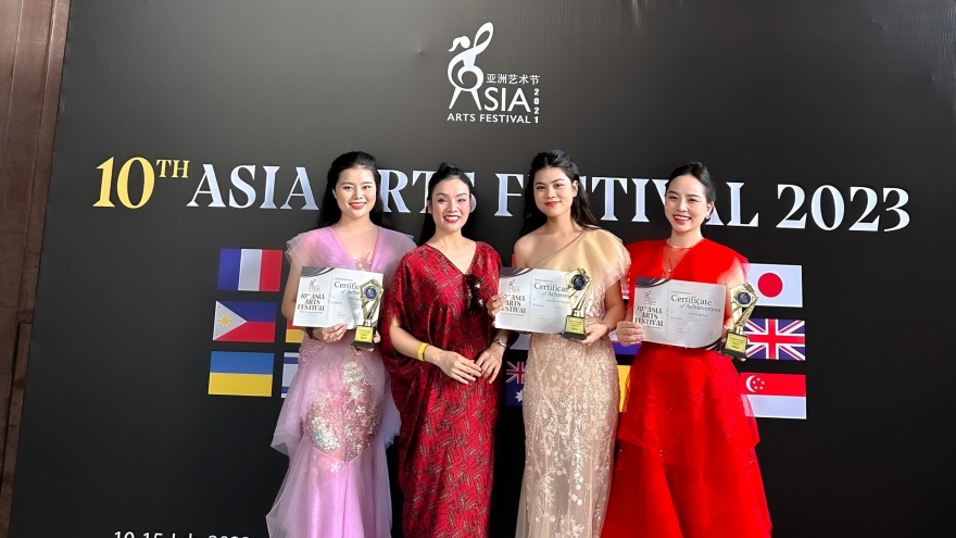 Vietnamese representatives win gold at the 2023 Asia Arts Festival