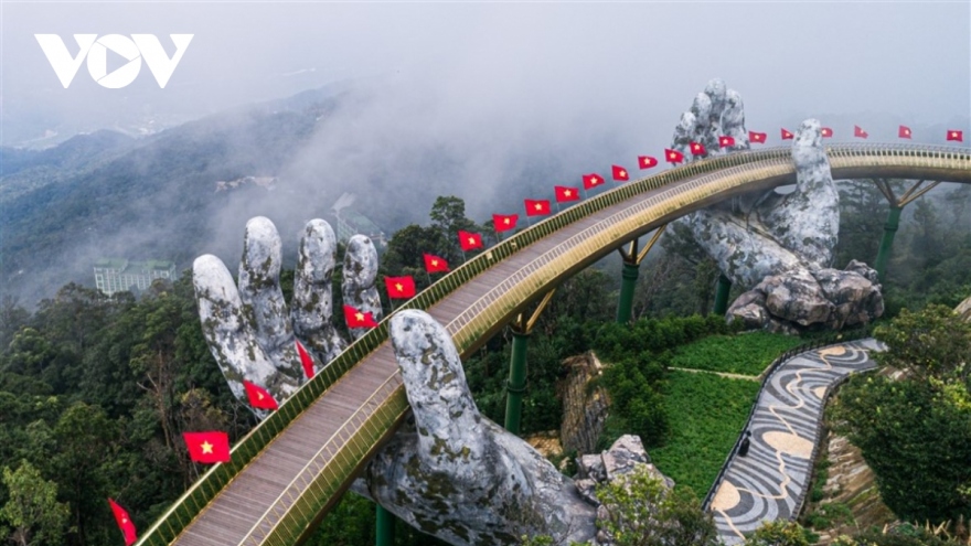 Da Nang’s Golden Bridge named among world’s most iconic bridges