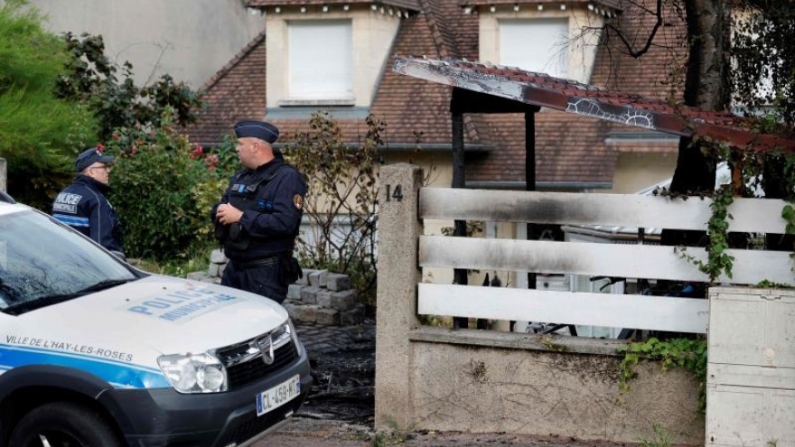 Pháp chi 5 triệu Euro để bảo đảm an toàn cho các thị trưởng