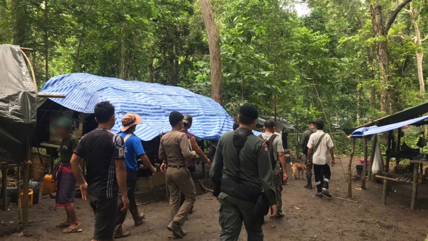 Hơn 5.000 người Myanmar đang tạm lánh trong các trại tị nạn Thái Lan