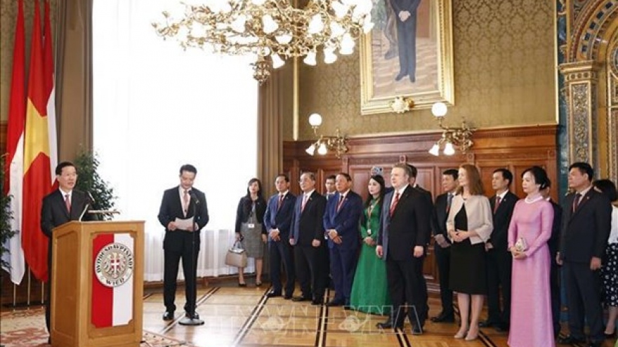 President asks Vienna to cooperate with Vietnamese localities