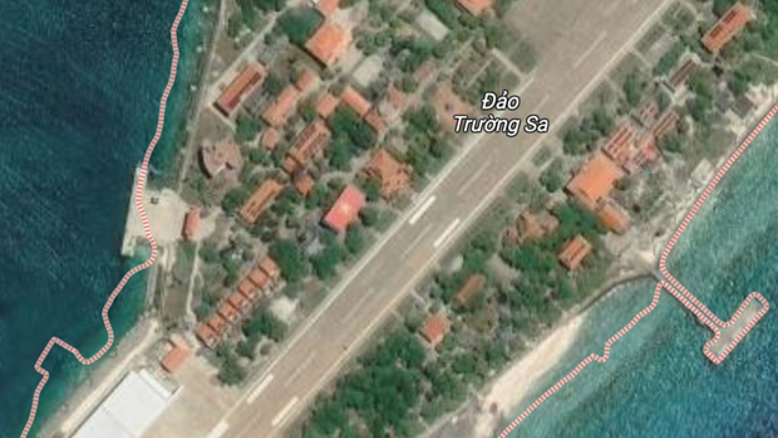 Google restores image of national flag on Truong Sa Lon Island