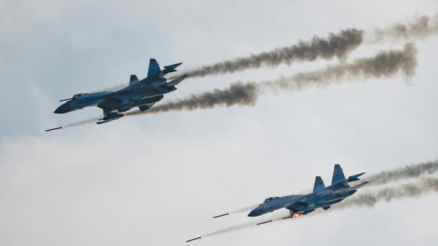 Toàn cảnh quốc tế sáng 16/6: Sát thủ Nga tung cánh, phá hủy gọn Su-25 Ukraine