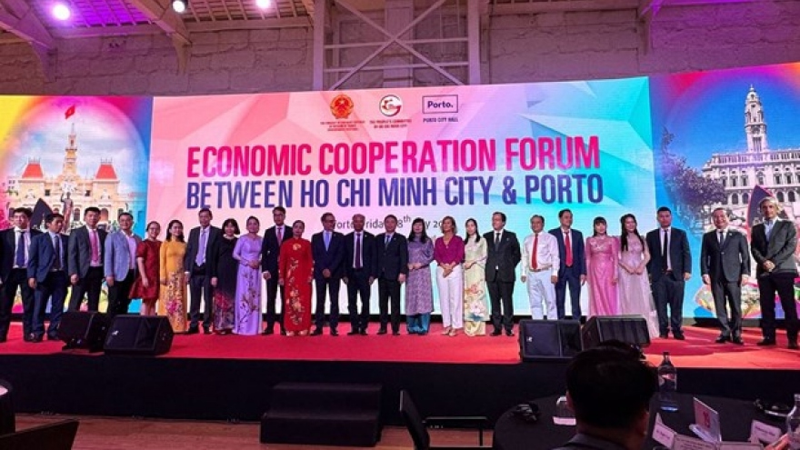 Economic collaboration forum to boost link between HCM City, Porto