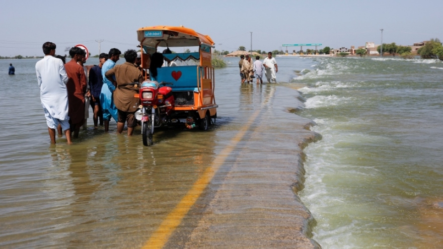 Pakistan phát cảnh báo sau khi Ấn Độ xả nước ở thượng nguồn sông Ấn