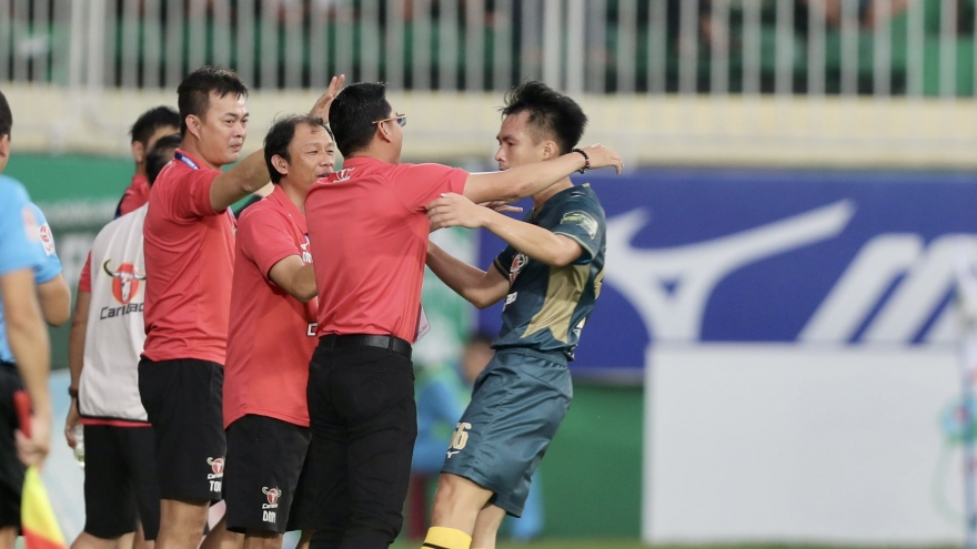 HAGL thiệt quân ngay trận đầu của cuộc đua trụ hạng V-League 2023