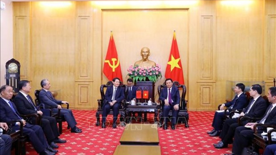 Vietnam, China share Party building experience