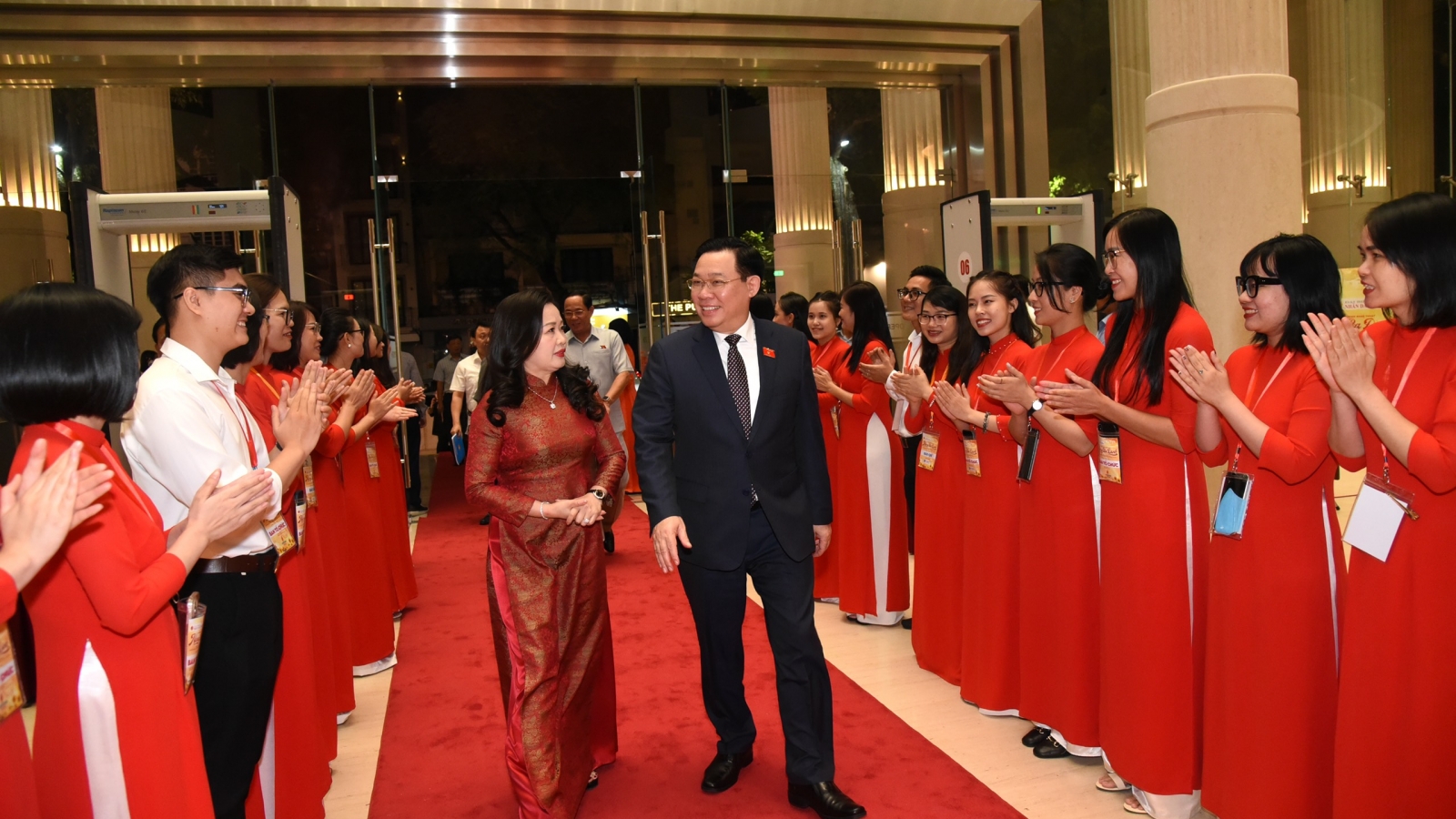 Chủ tịch Quốc hội Vương Đình Huệ dự Chương trình nghệ thuật “Nắng Ba Đình"