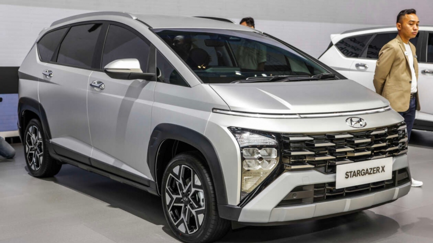 Hyundai Stargazer X ra mắt, cạnh tranh cùng Mitsubishi Xpander Cross