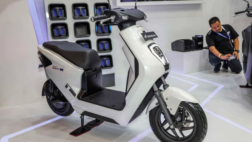Honda EM-1 - mẫu xe máy điện nhỏ gọn cho đô thị