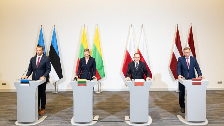 Ba Lan và các nước Baltic cảnh báo đóng cửa biên giới với Belarus
