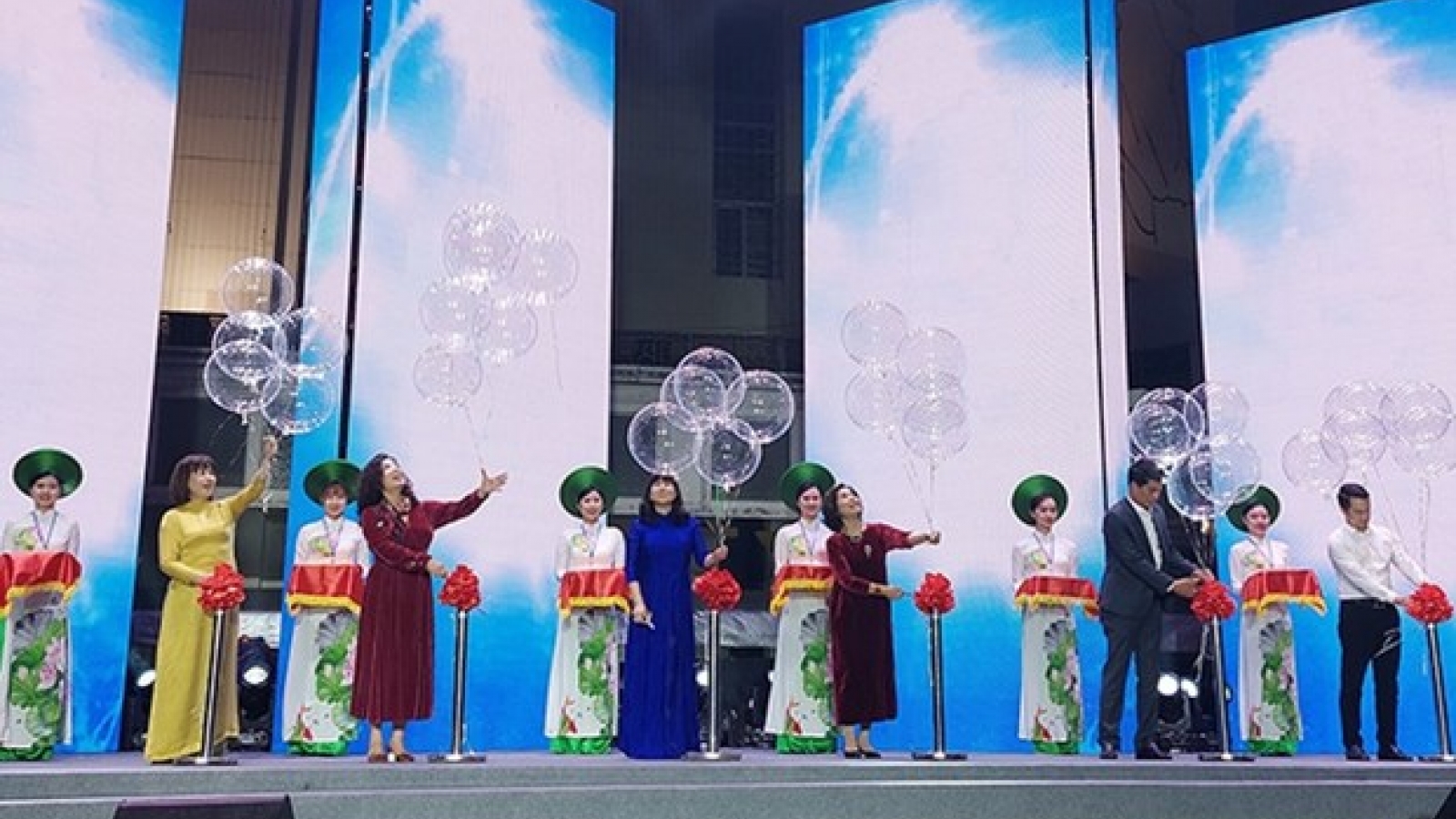 Hanoi to host Tourism Gift Festival in October