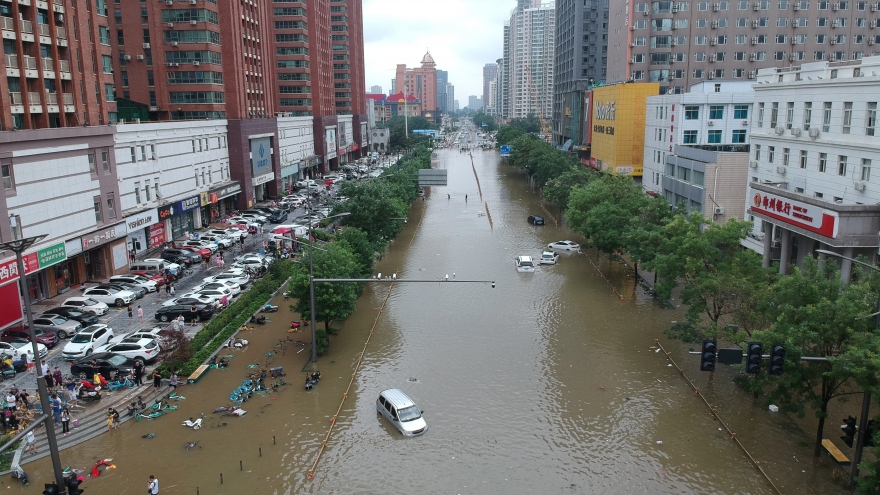 Trung Quốc có nguy cơ hứng chịu bão kép