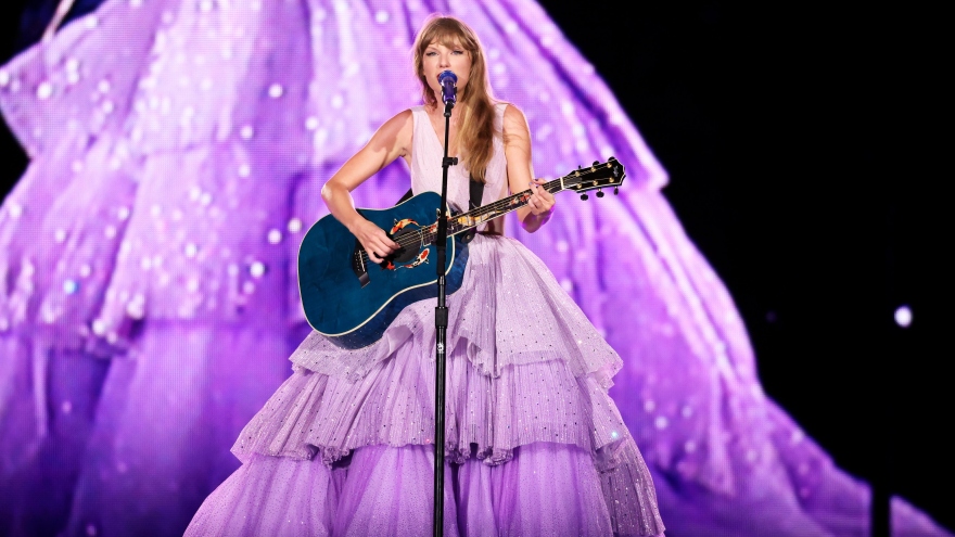 Eras Tour của Taylor Swift là chuyến lưu diễn lớn nhất lịch sử nhân loại