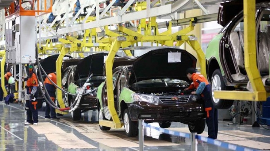 Decree stipulates examination, certification of imported cars’ technical safety