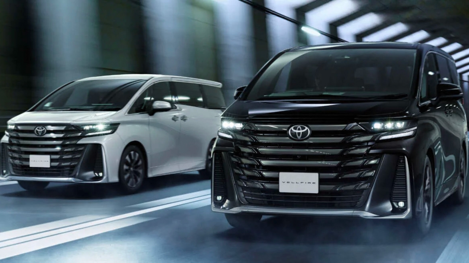Cận cảnh bộ đôi Toyota Alphard và Vellfire 2023 vừa ra mắt