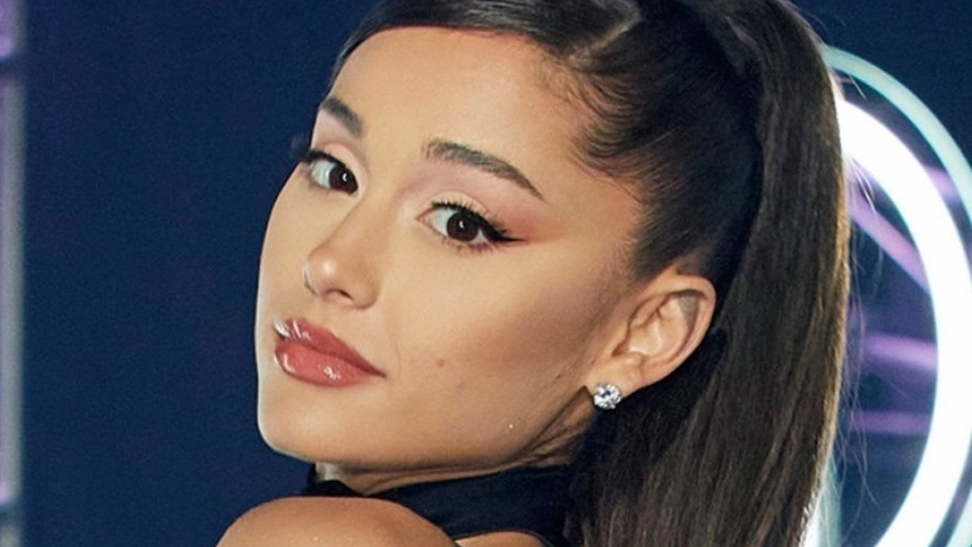 Động thái mới của Ariana Grande giữa tin đồn hẹn hò đồng nghiệp hậu ly hôn