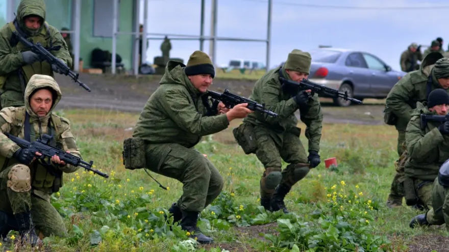 Cách Nga dụng binh để bảo vệ phòng tuyến trước cuộc phản công của Ukraine