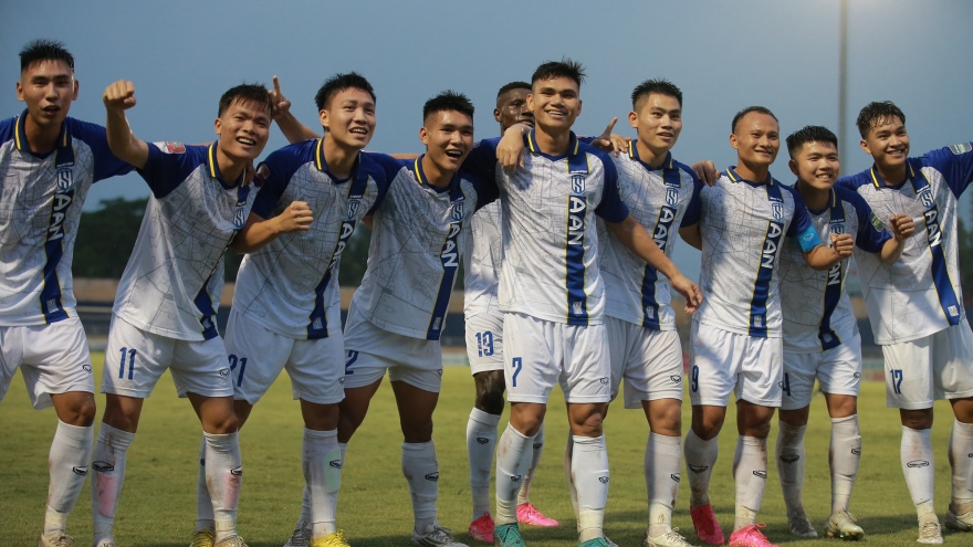 Chuyển nhượng V-League: SLNA giữ chân thành công 2 công thần