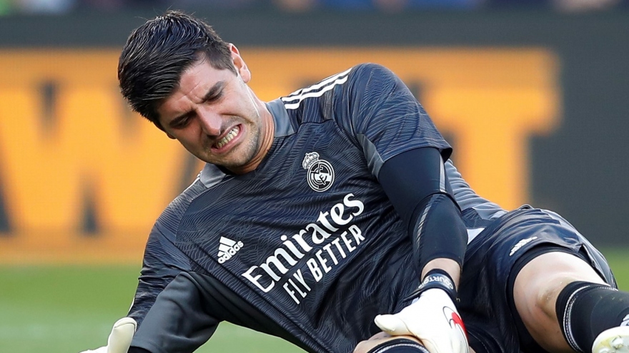 Courtois chấn thương nặng, Real Madrid nhận cú sốc trước mùa giải mới