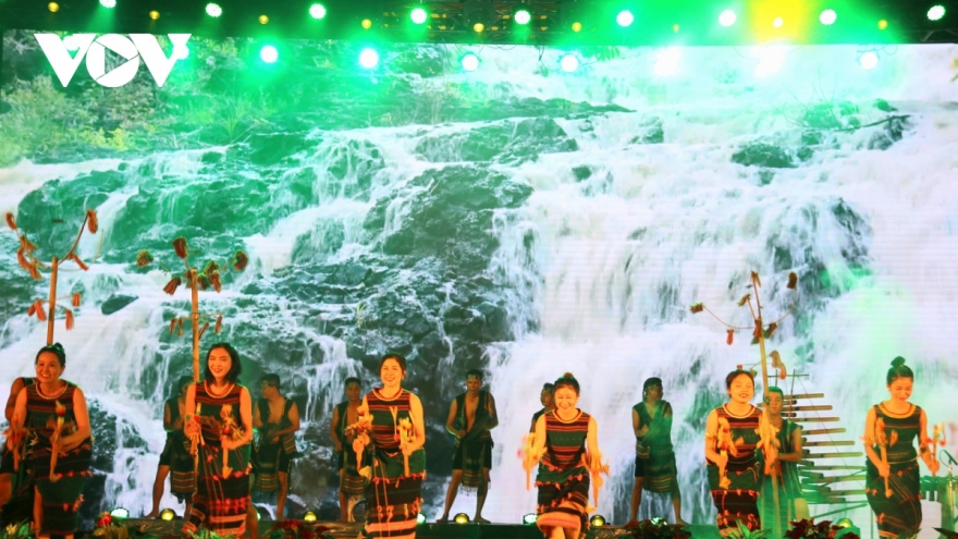 Dak Nong hosts Vietnam - India art exchange