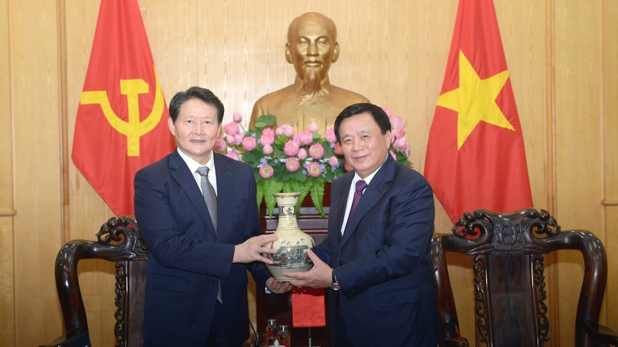 Trao đổi lý luận và kinh nghiệm xây dựng Đảng giữa Việt Nam và Trung Quốc
