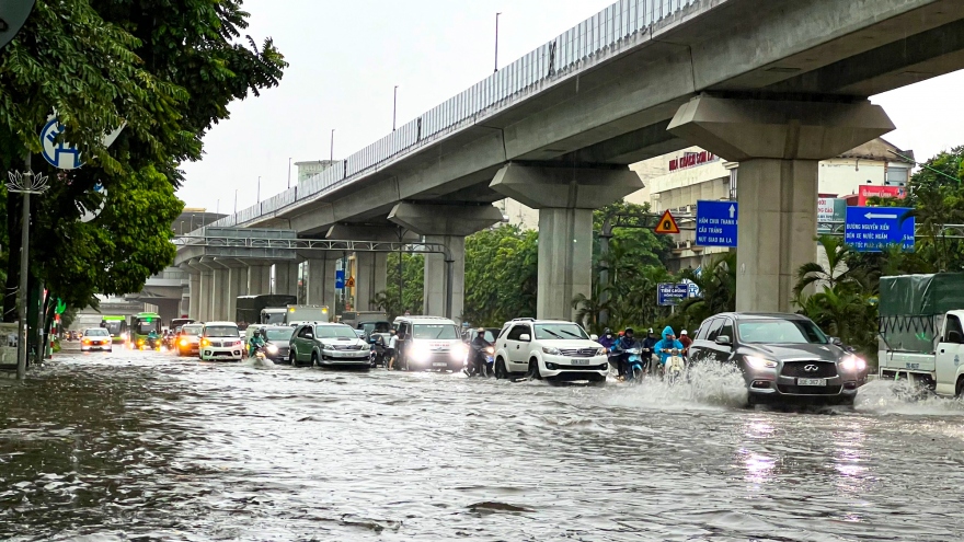 Thời tiết hôm nay 3/8: Mưa lớn tiếp diễn ở Tây Nguyên và Nam Bộ