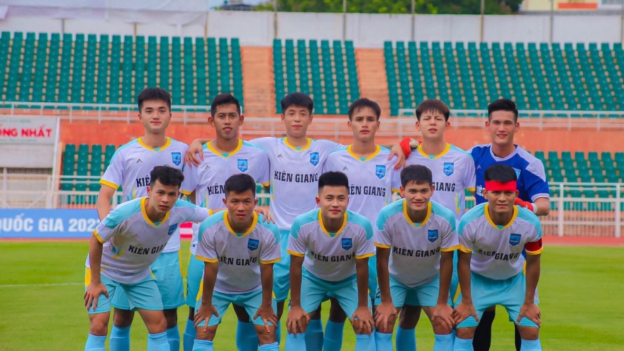 Cựu tuyển thủ U19 Việt Nam bất ngờ nhận án kỷ luật nặng từ VFF