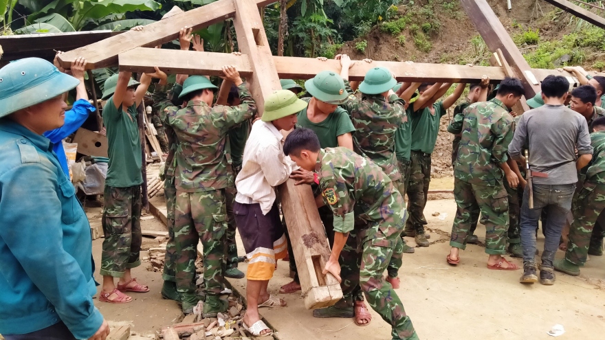 Tìm đất, dựng lại nhà cho nhân dân vùng lũ Mù Cang Chải