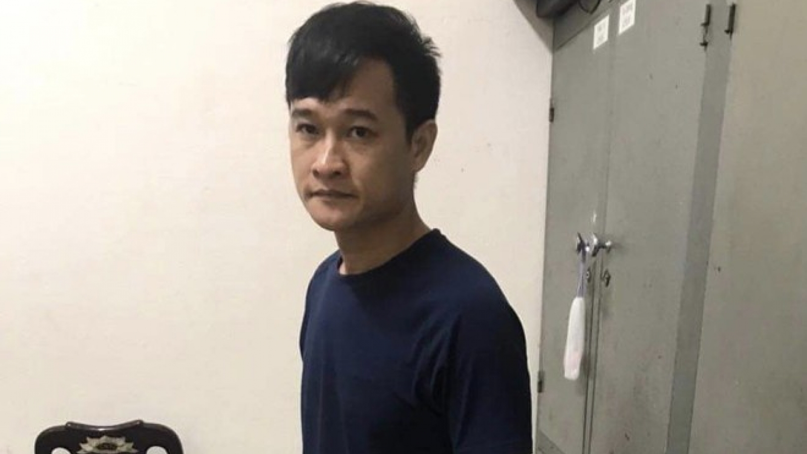 Giả người mua nhà để trộm cắp tài sản của gia chủ