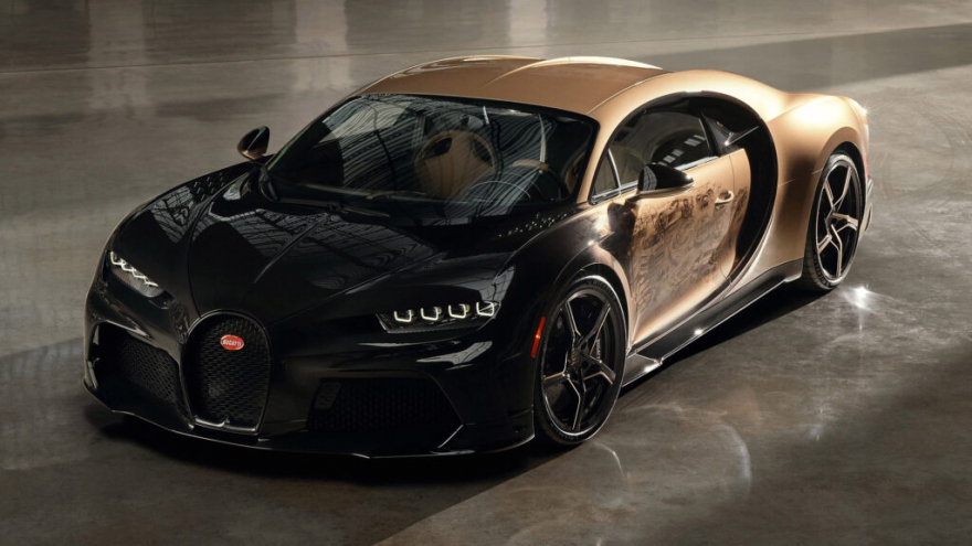 Bugatti Chiron Super Sport Golden Era - siêu xe có "hình xăm" đặc biệt