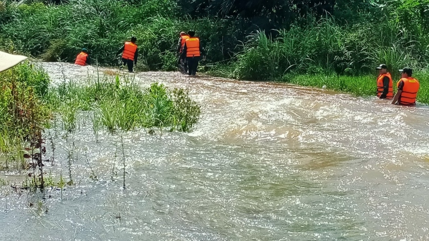 Tìm thấy thi thể người đàn ông bị nước lũ cuốn trôi ở Đắk Nông