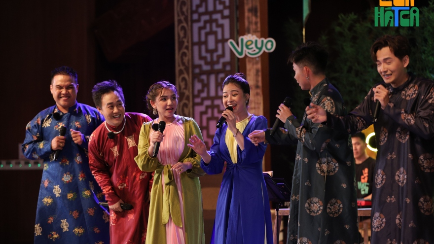 Dương Hoàng Yến bất ngờ tái hiện bài hát "Chiếc khăn piêu" trong "La cà hát ca"
