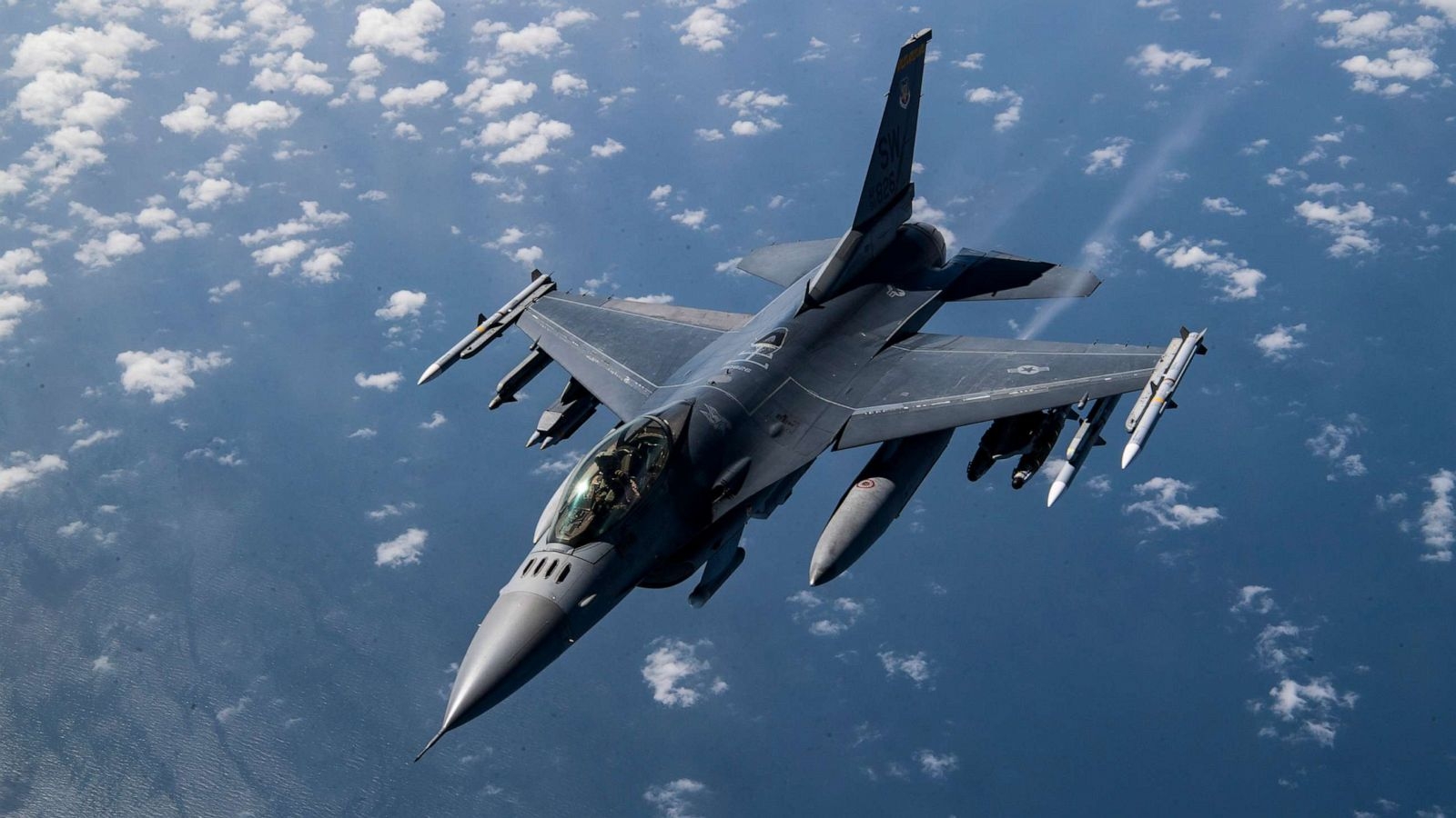 Sau F-16, Ukraine muốn có được tiêm kích nào để duy trì sức chiến đấu trước Nga?