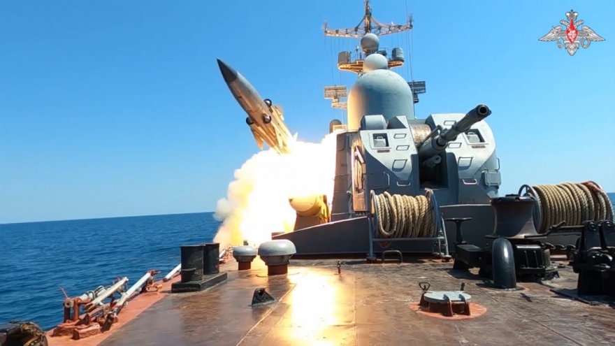Nga bắn chìm 4 tàu cao tốc của Ukraine, Kiev tập kích hệ thống tên lửa Nga