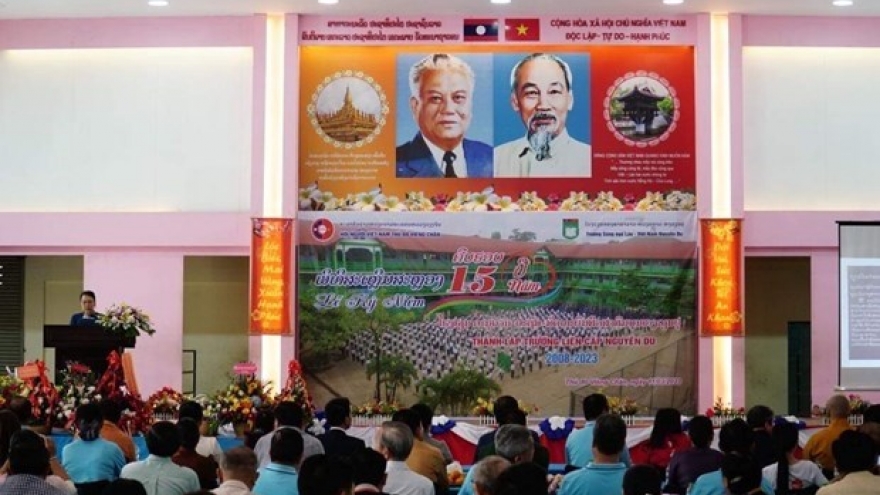 Bilingual school contributes to promoting Vietnamese culture in Laos