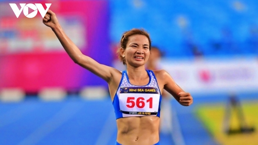 Oanh arrives in Hungary for 2023 World Athletics Championships